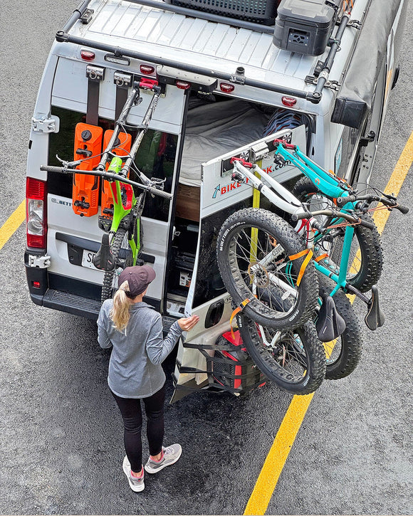 Bike-Hook 3 bikes on van rear doors, no drill easy load