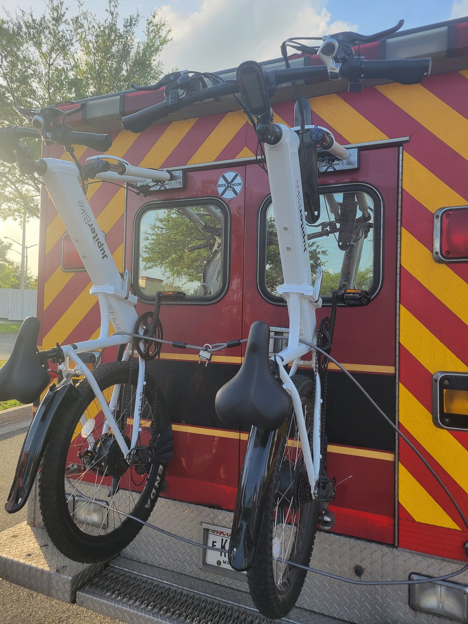Emergency Ambulance Camper Van with no drill no hitch easy rear door bicycle rack mount