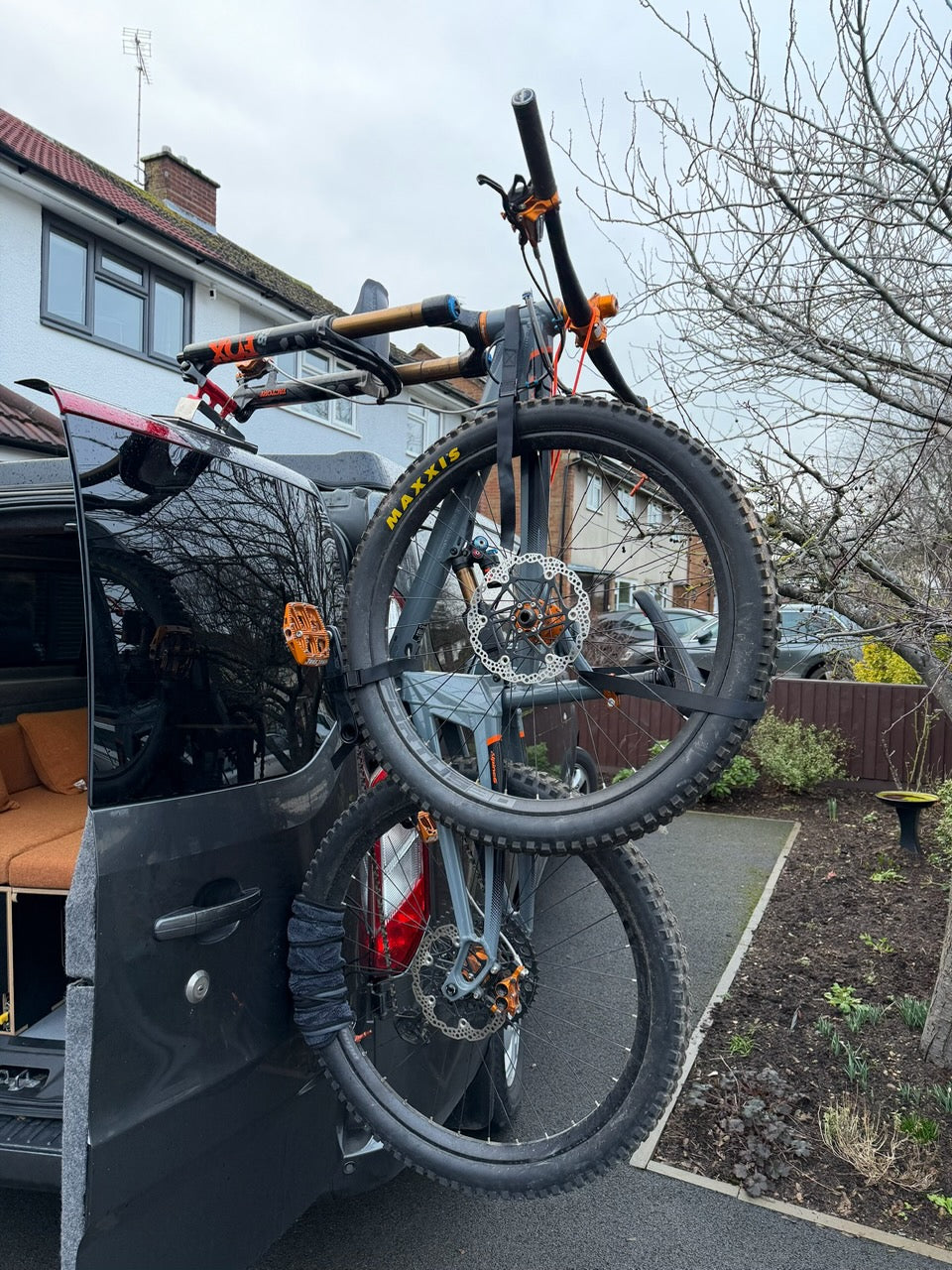 fahrradanhänger trek transit deluxe Bike Hook Bicycle Rear Door Storage – Ford Transit Custom Camper van